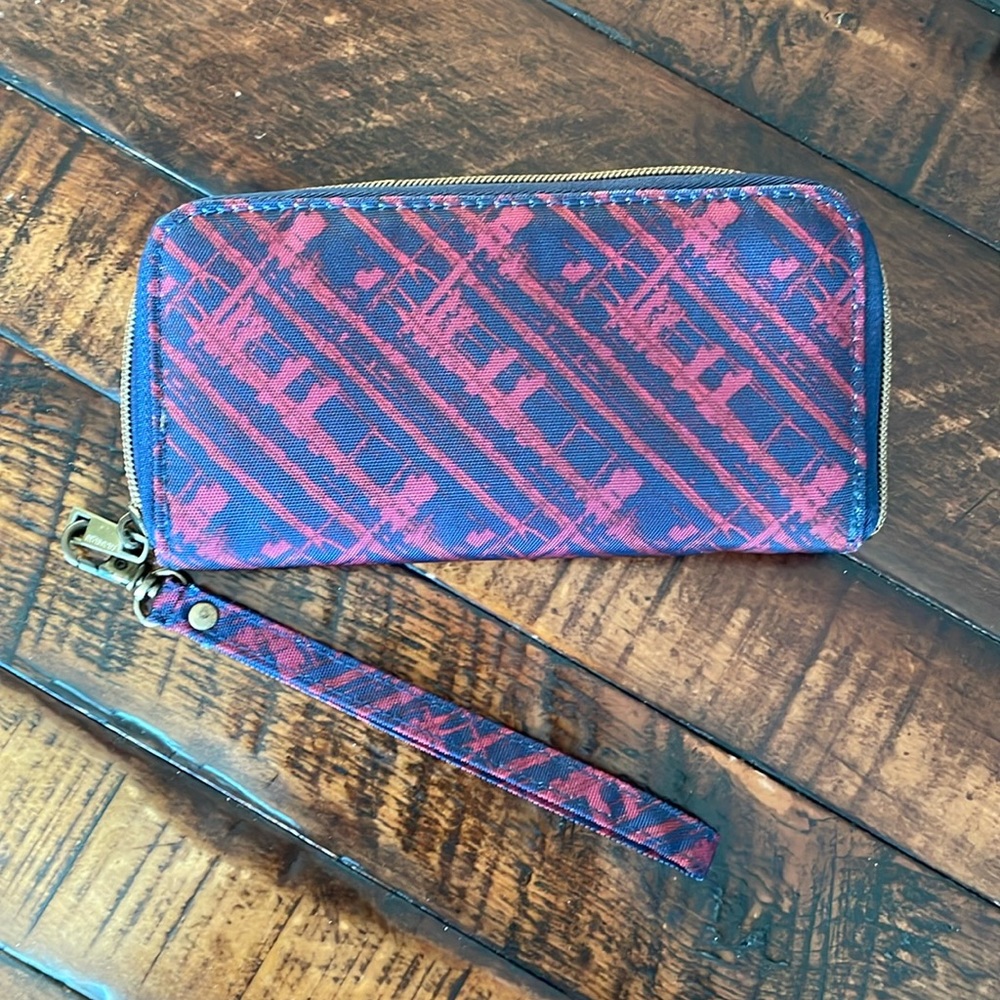 Travelon wallet